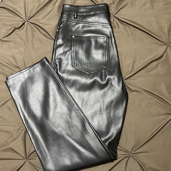 Zara Black Leather Pants size 2 - Picture 2 of 3